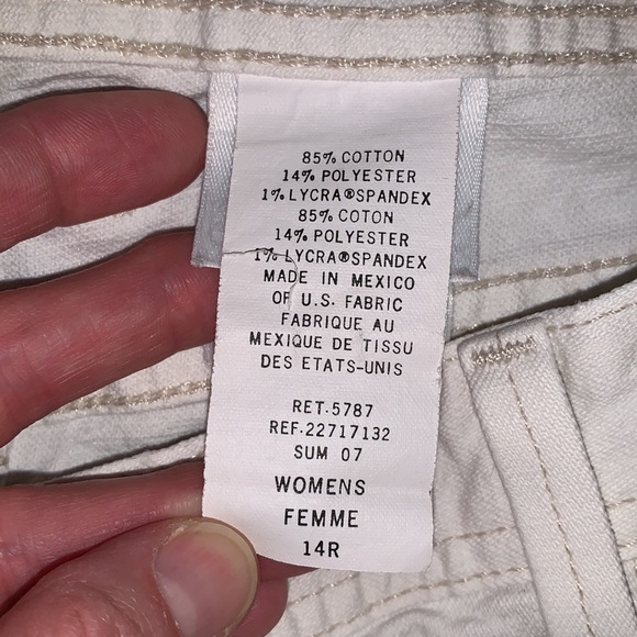 Eddie Bauer off white boot cut jeans - Picture 3 of 6